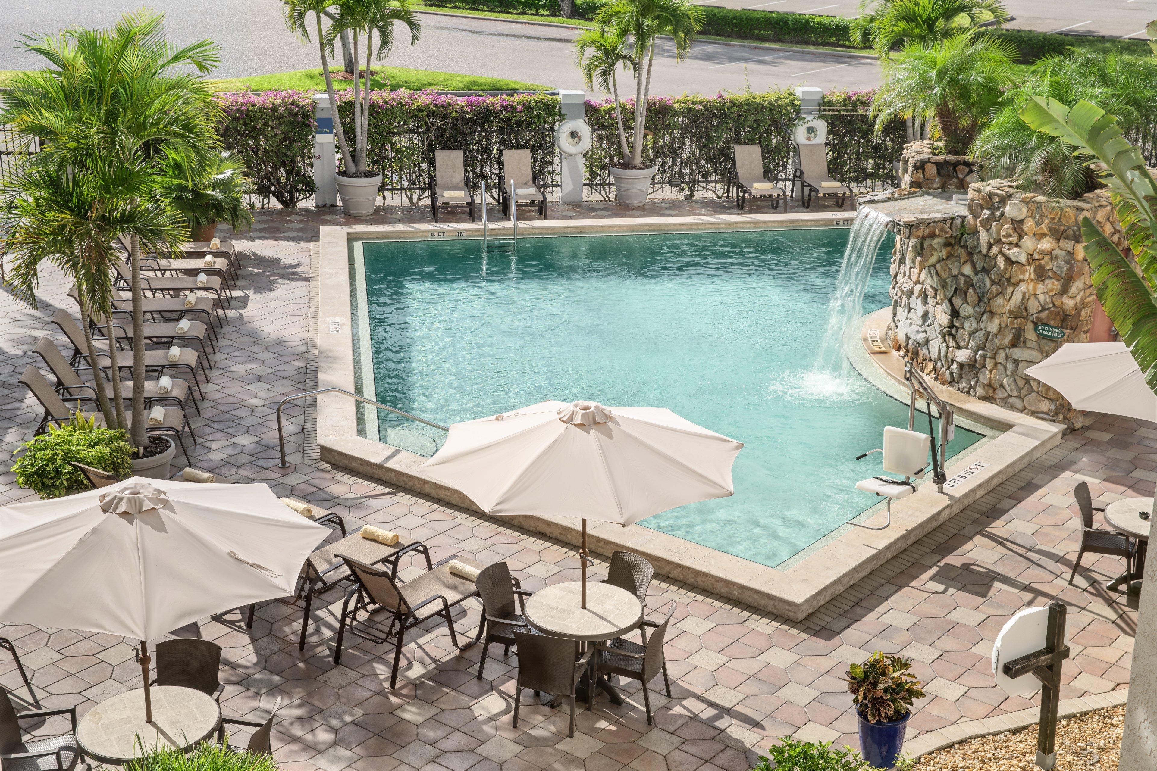 Doubletree By Hilton Fort Myers At Bell Tower Shops Dış mekan fotoğraf