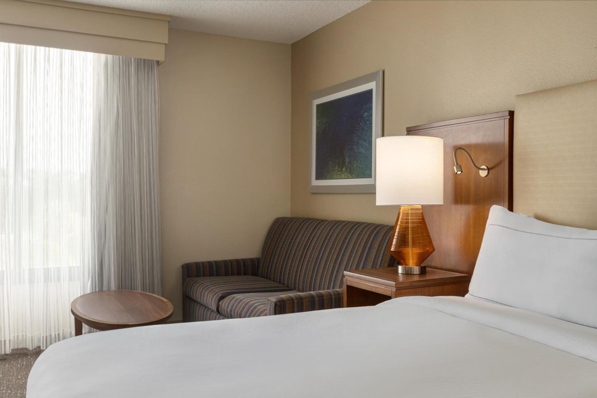 Doubletree By Hilton Fort Myers At Bell Tower Shops Dış mekan fotoğraf